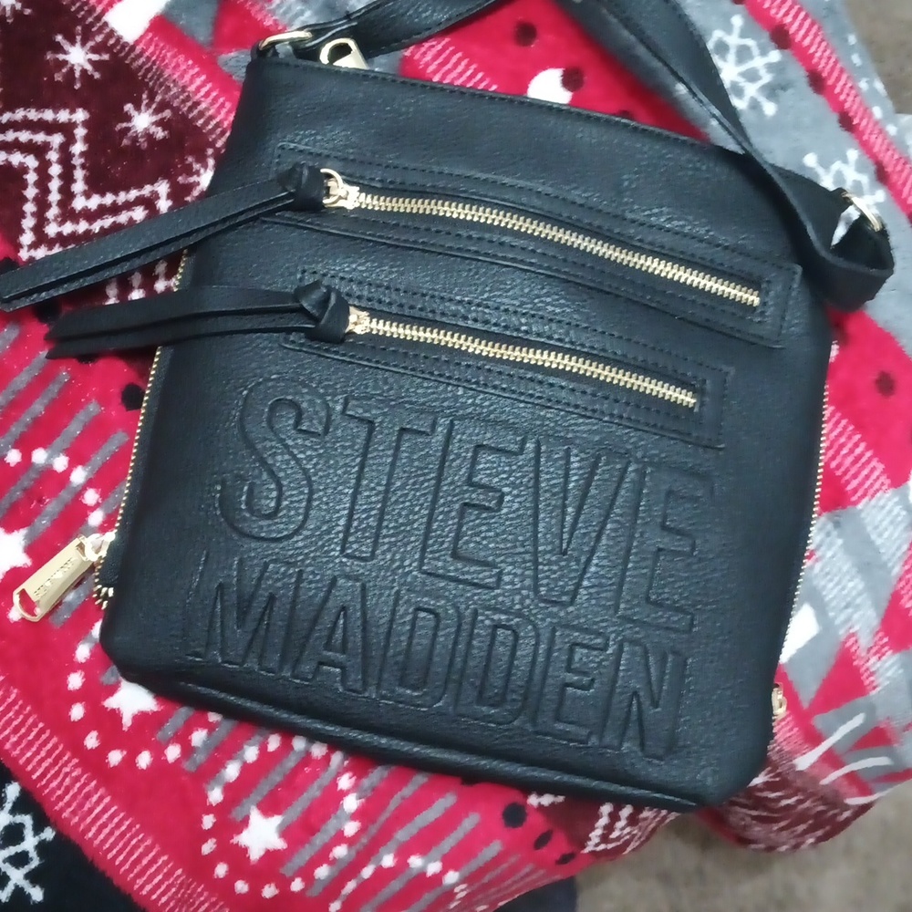 Steve Madden purse